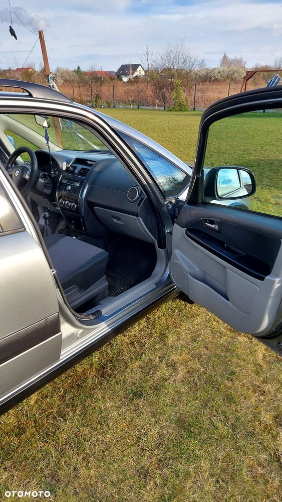 Suzuki SX4 1.6 GS / Premium 4WD - 7