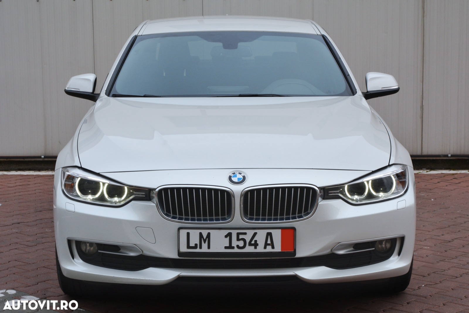BMW Seria 3 320d xDrive Sport-Aut. Modern Line - 11