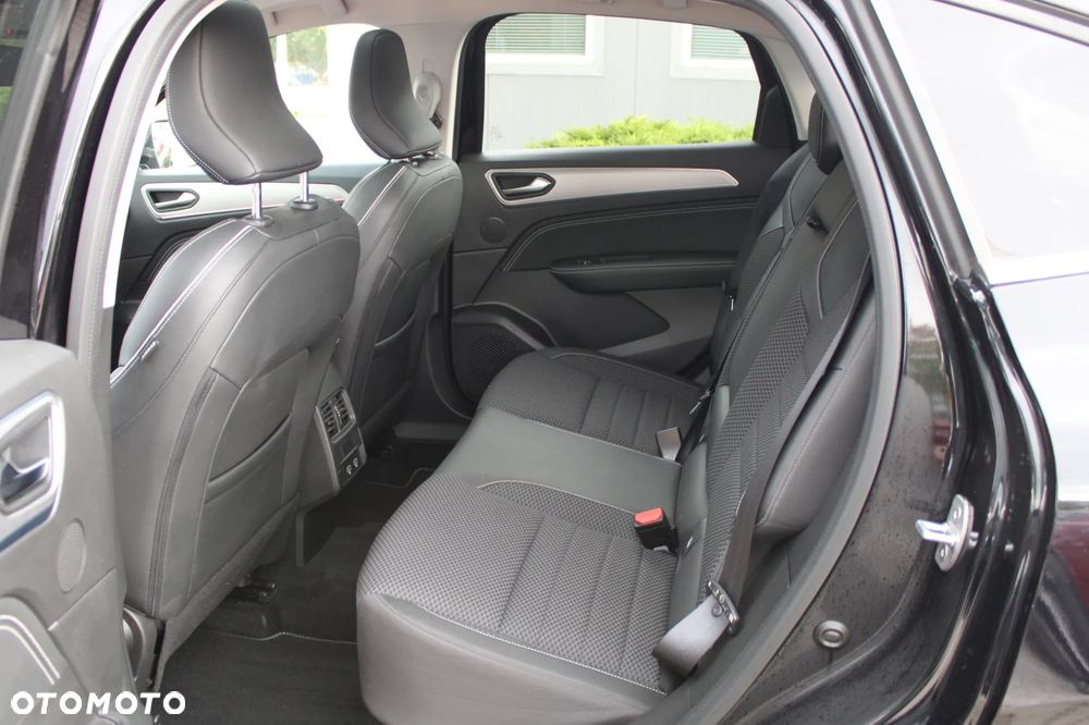 Renault Arkana 1.3 TCe mHEV Intens EDC - 19