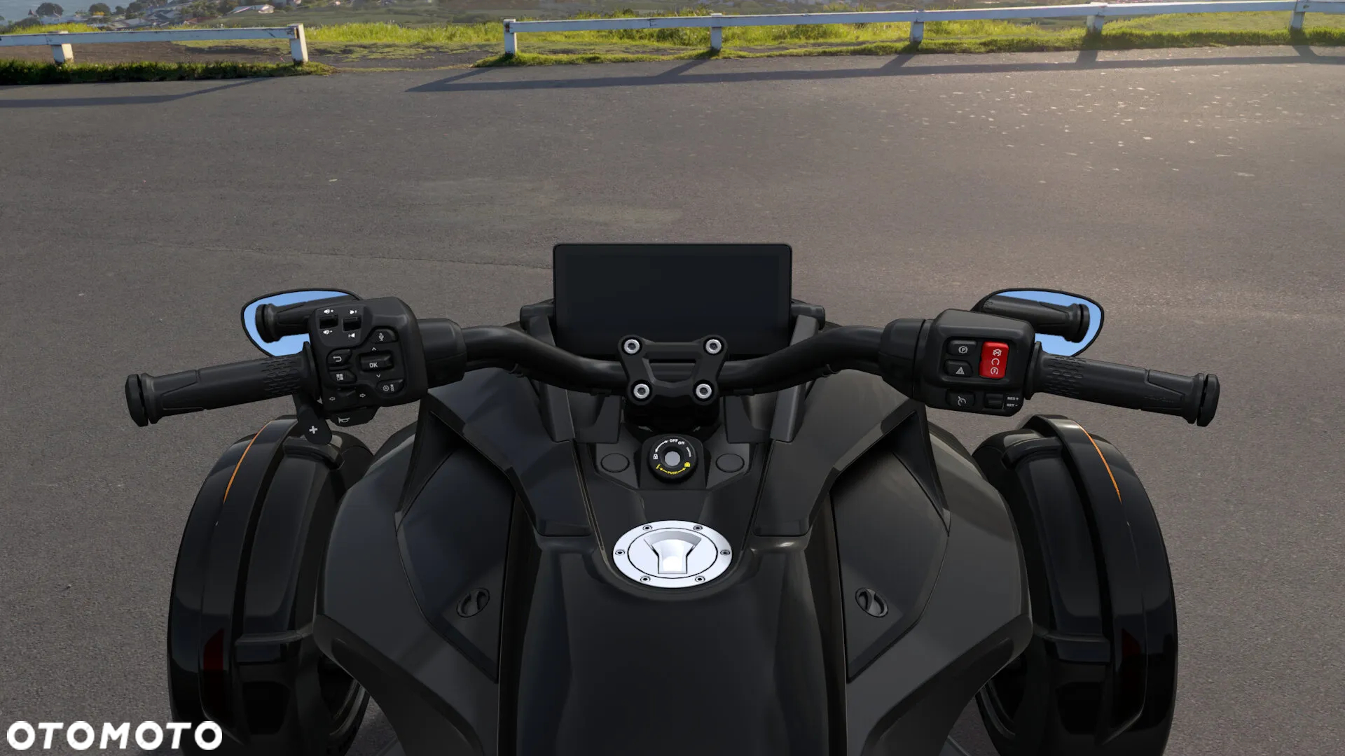 Can-Am Spyder - 10