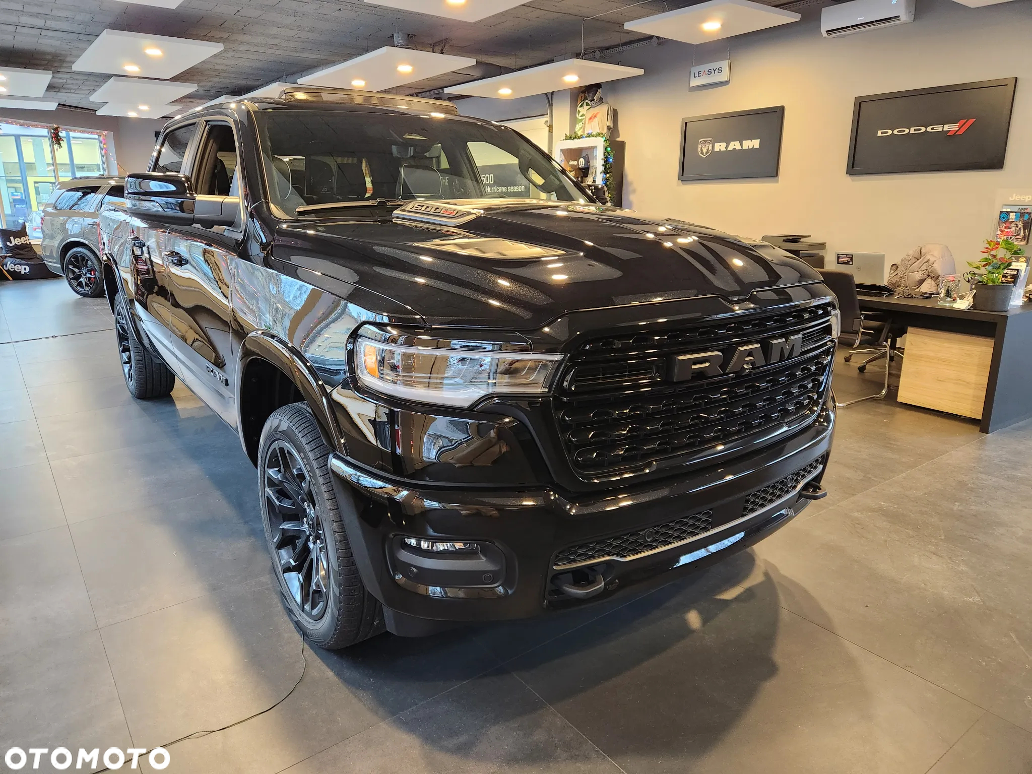 RAM 1500 - 11