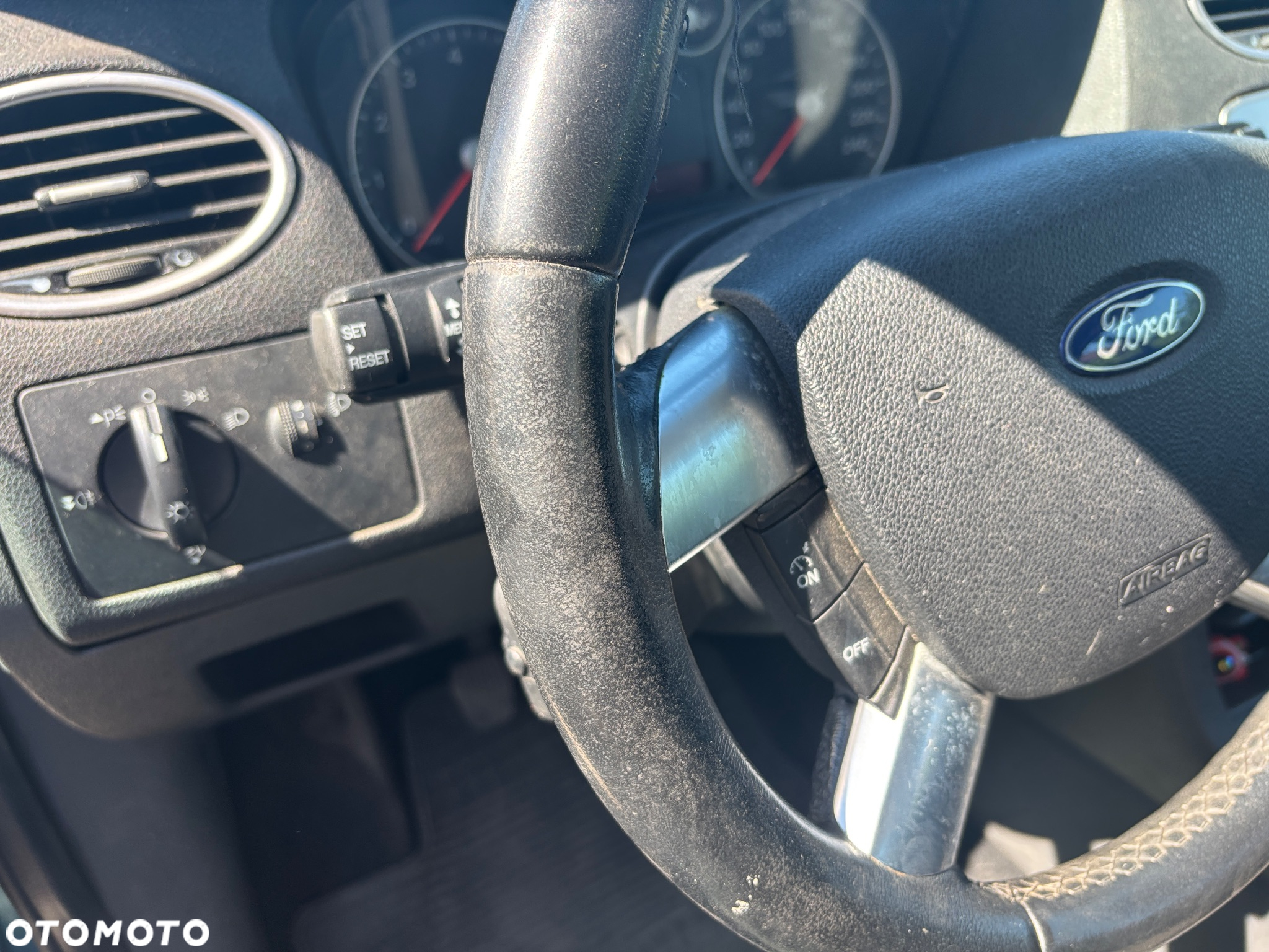 Ford Focus Coupe-Cabriolet 2.0 16V Blue Magic - 12