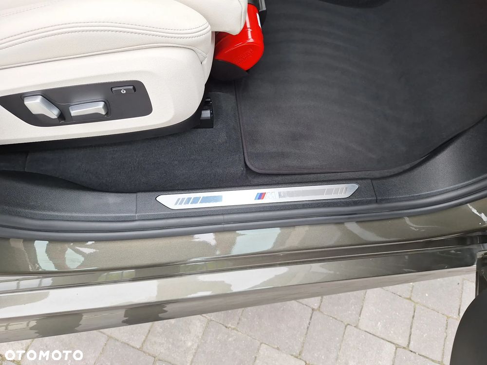 BMW X5 xDrive40d mHEV sport - 33