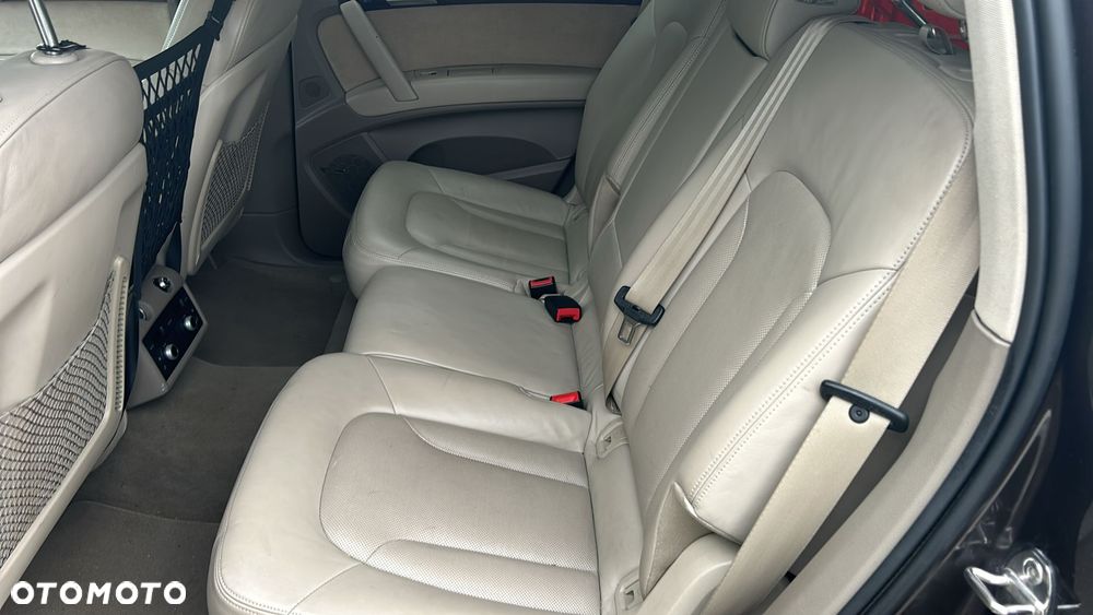 Audi Q7 - 4
