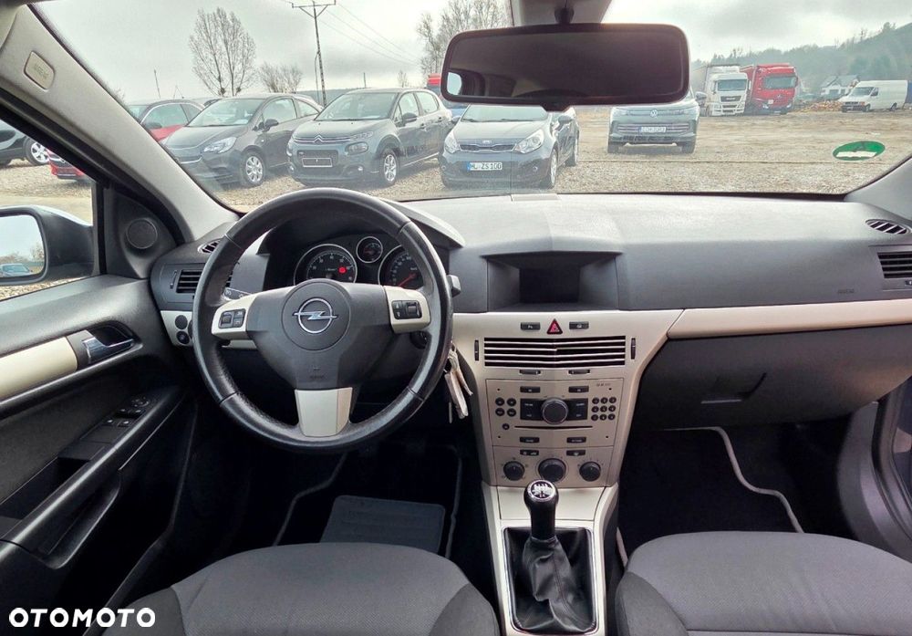 Opel Astra - 8