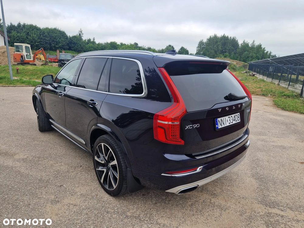 Volvo XC 90 - 5