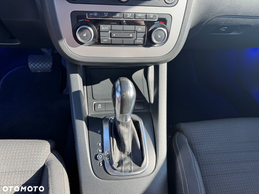 Volkswagen Scirocco 1.4 TSI DSG - 18