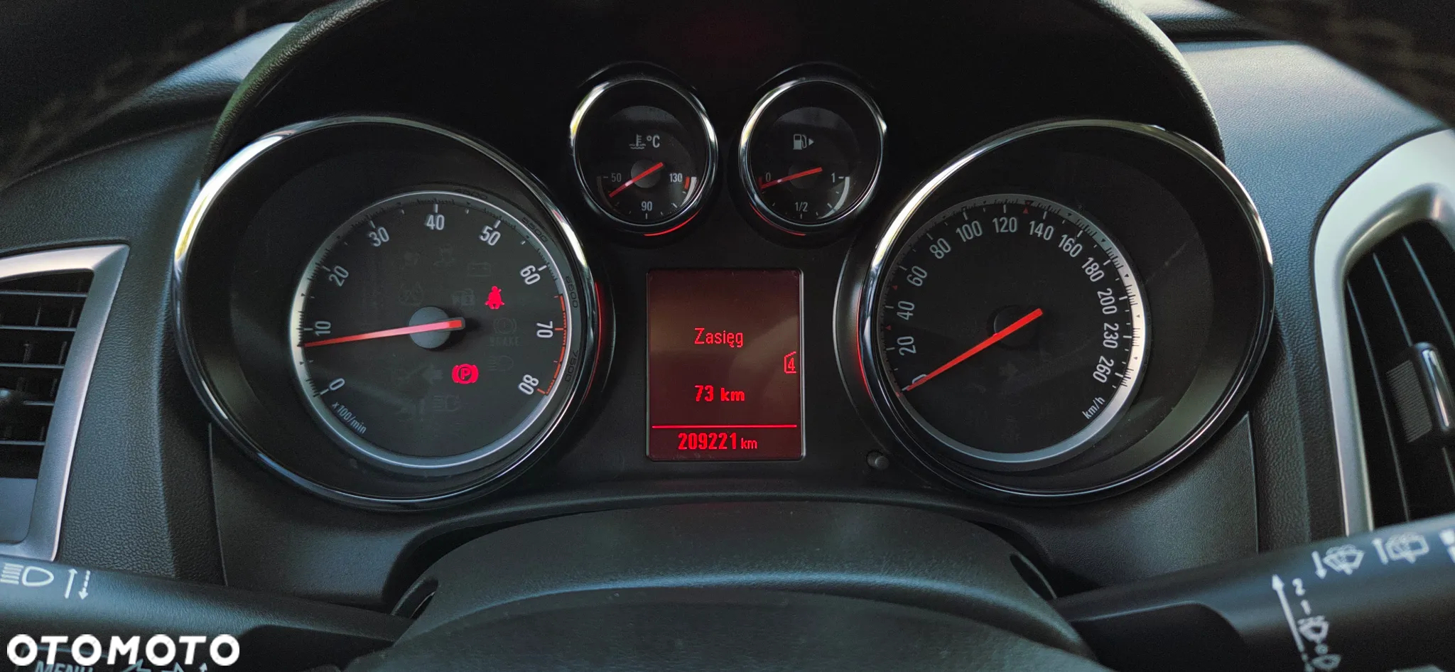 Opel Astra 1.4 Turbo 150 Jahre - 26