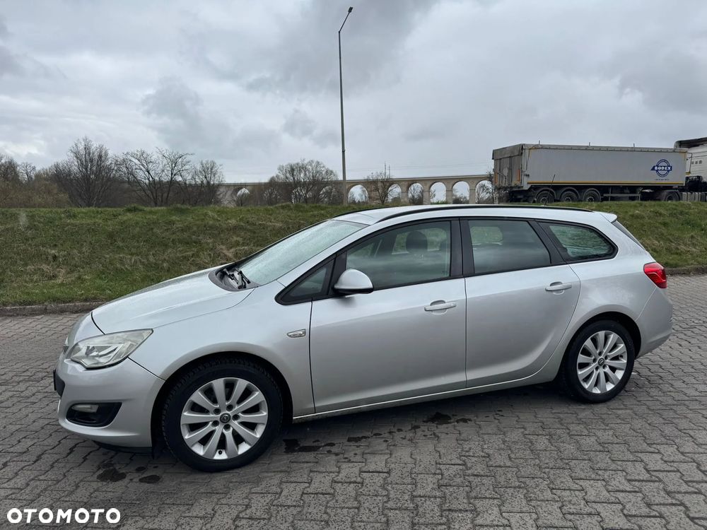 Opel Astra 1.7 CDTI - 11