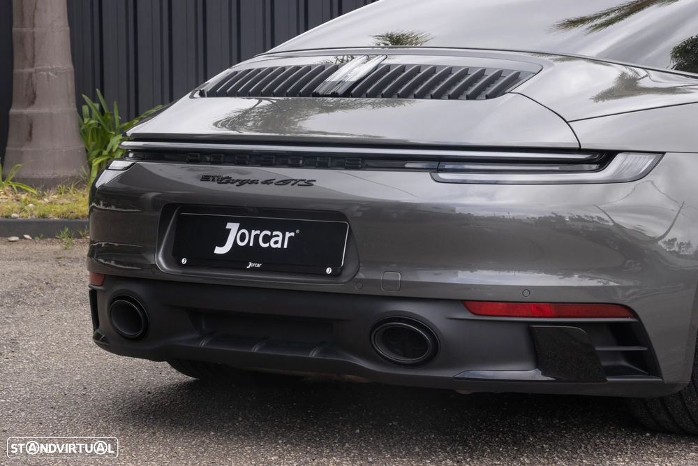 Porsche 911 (992) Targa 4 GTS PDK - 23