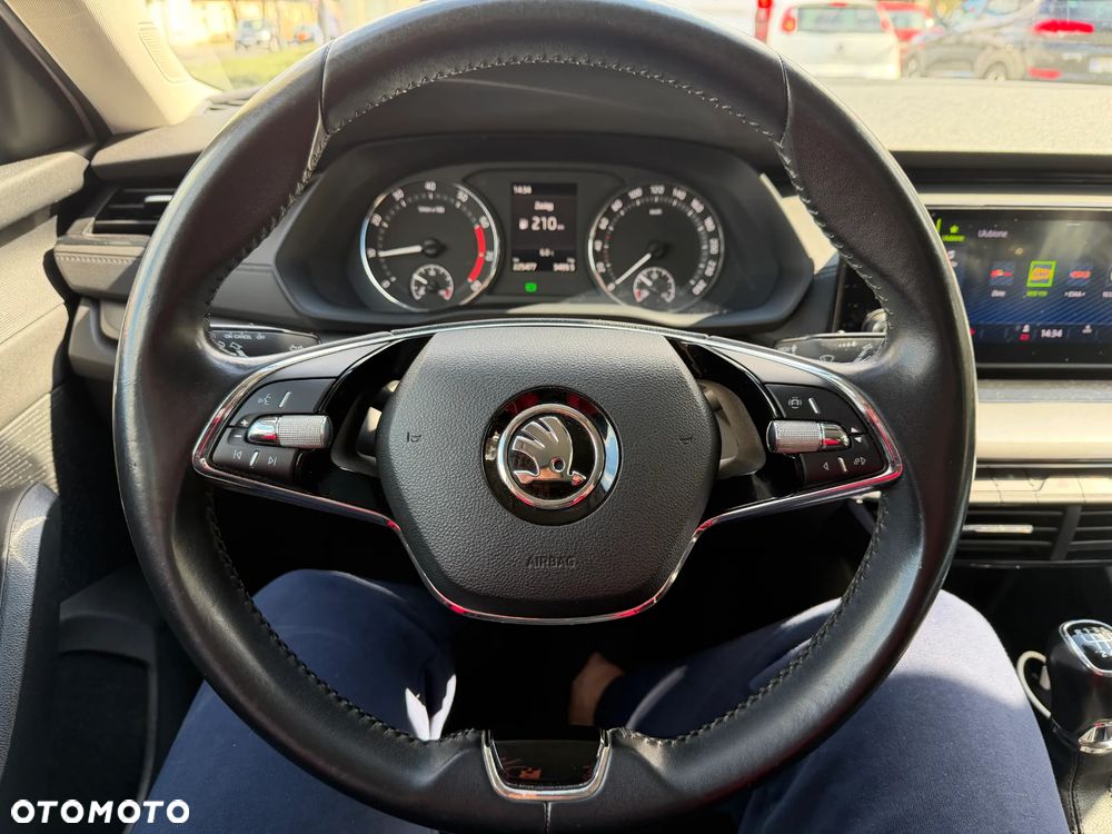 Skoda Octavia 1.5 TSI GPF ACT Ambition - 6