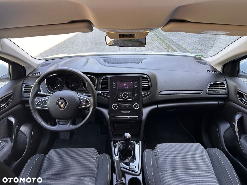 Renault Megane ENERGY TCe 100 LIFE - 13