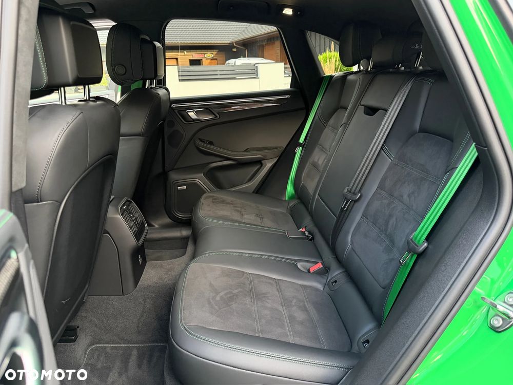 Porsche Macan GTS - 19