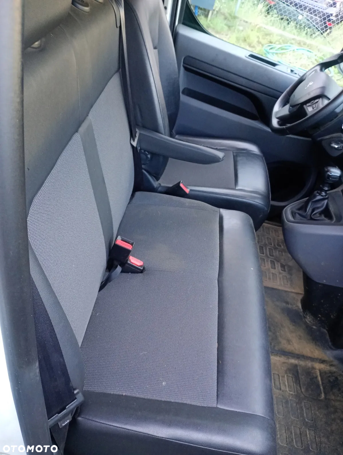 Peugeot peugeot expert 2021r+ 2019r - 12