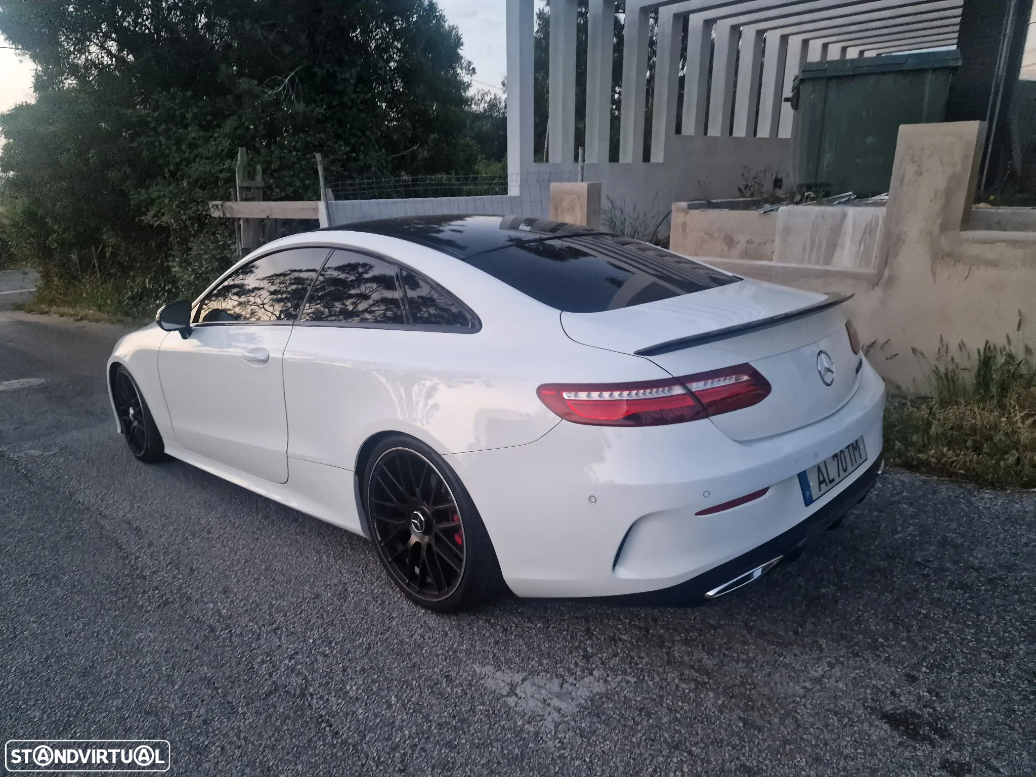 Mercedes-Benz E 220 d Coupe 9G-TRONIC AMG Line - 7