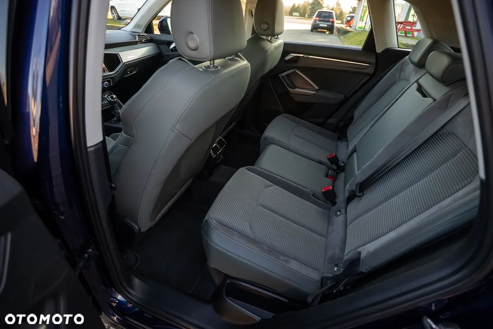 Audi Q3 35 TFSI S tronic - 18