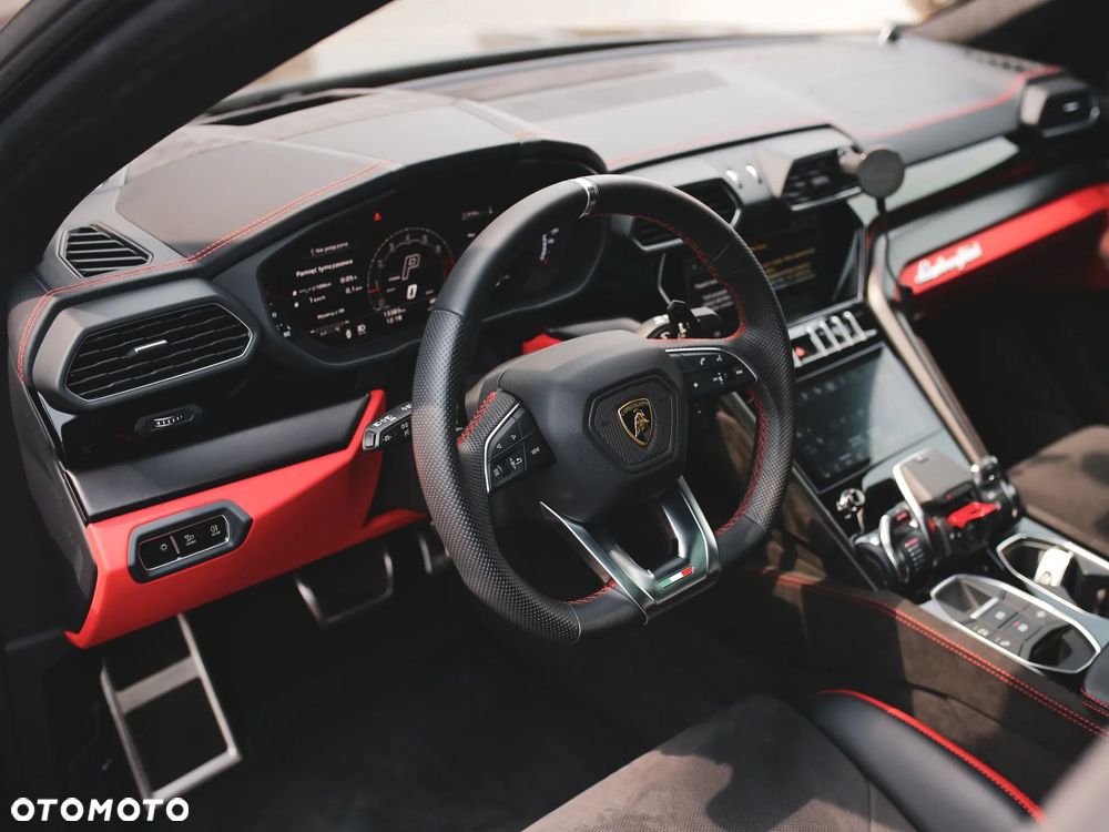 Lamborghini Urus - 7