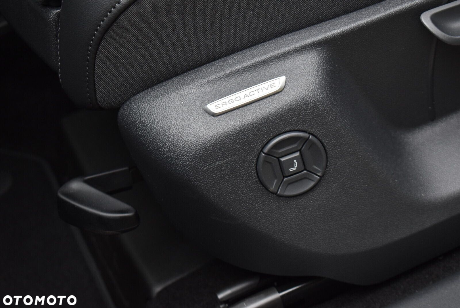Volkswagen Tiguan 1.5 TSI EVO Elegance DSG - 11