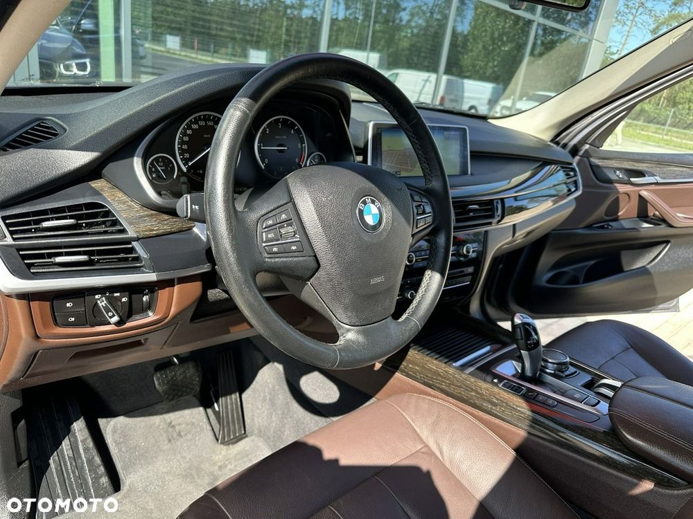 BMW X5 xDrive25d - 10