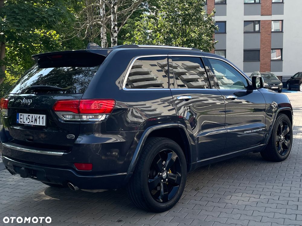 Jeep Grand Cherokee 5.7 V8 Overland Summit - 9