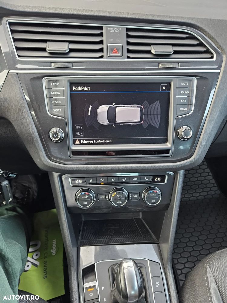 Volkswagen Tiguan 2.0 TDI SCR 4MOTION (BlueMotion Techn.) DSG Comfortline - 12