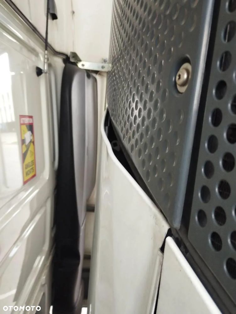 Schmitz Cargobull SKO24 - 5