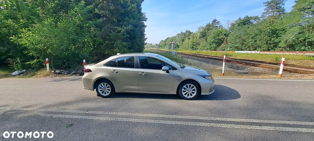 Toyota Corolla 1.8 Hybrid Comfort - 2