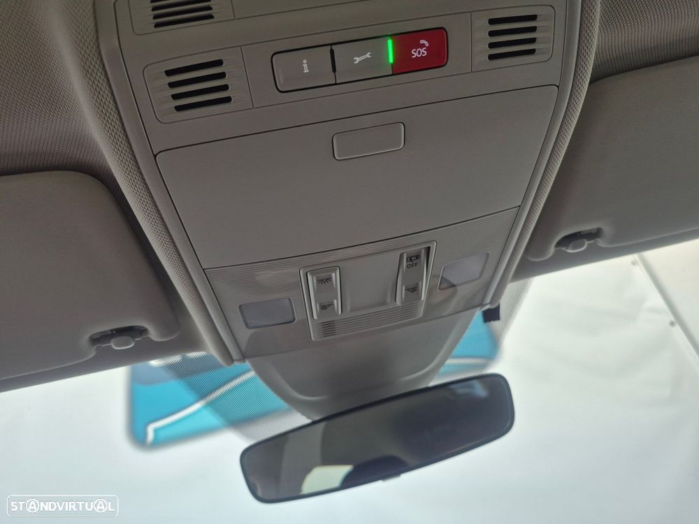 VW Polo 1.0 TSI Urban DSG - 18