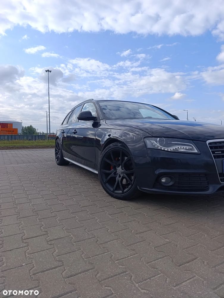 Audi A4 Avant 2.0 TDI DPF Quattro - 1