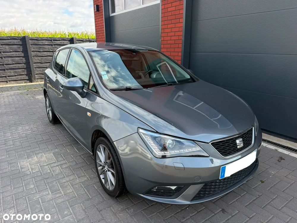 Seat Ibiza 1.2 TSI CONNECT - 25