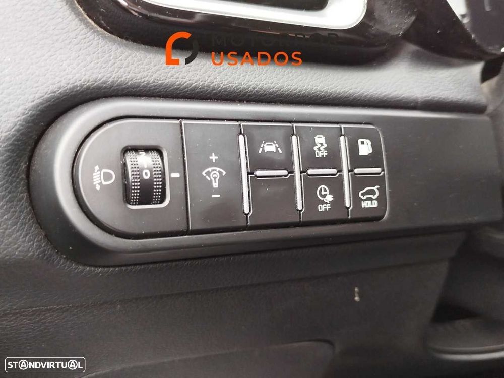 Kia XCeed 1.6 GDi PHEV Drive - 18