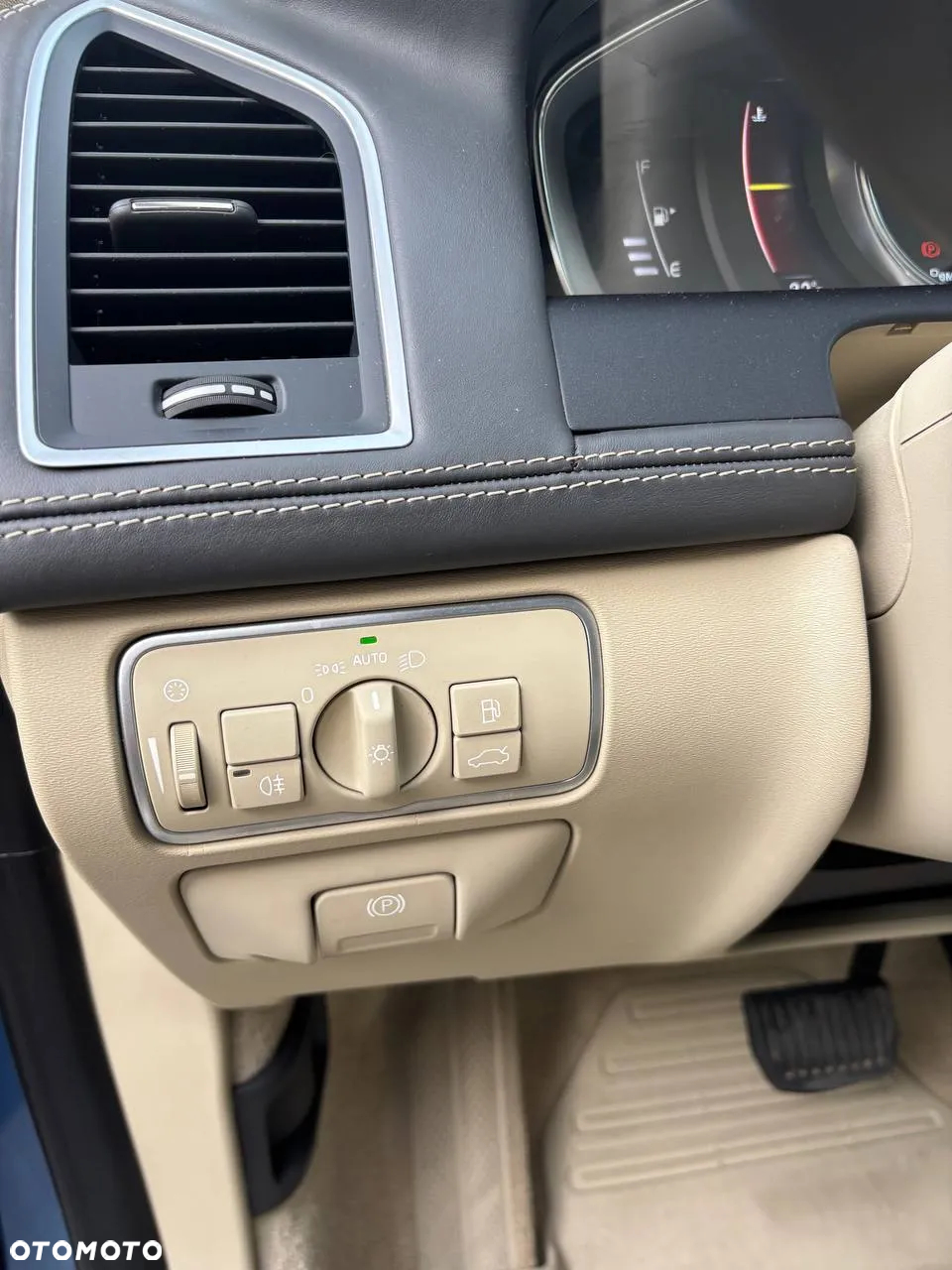 Volvo XC 60 - 19