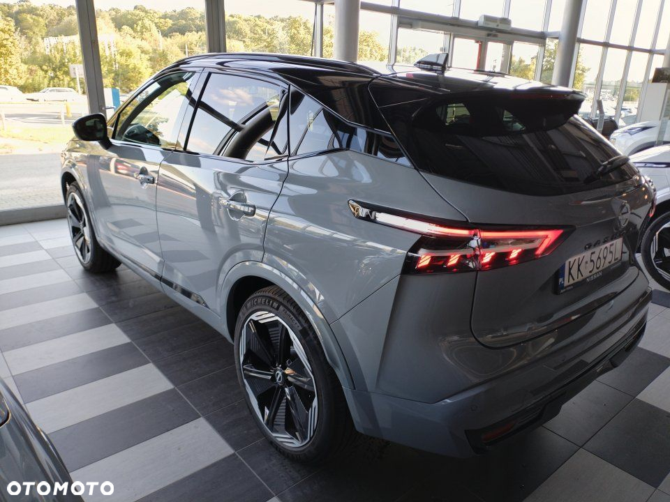 Nissan Qashqai - 4