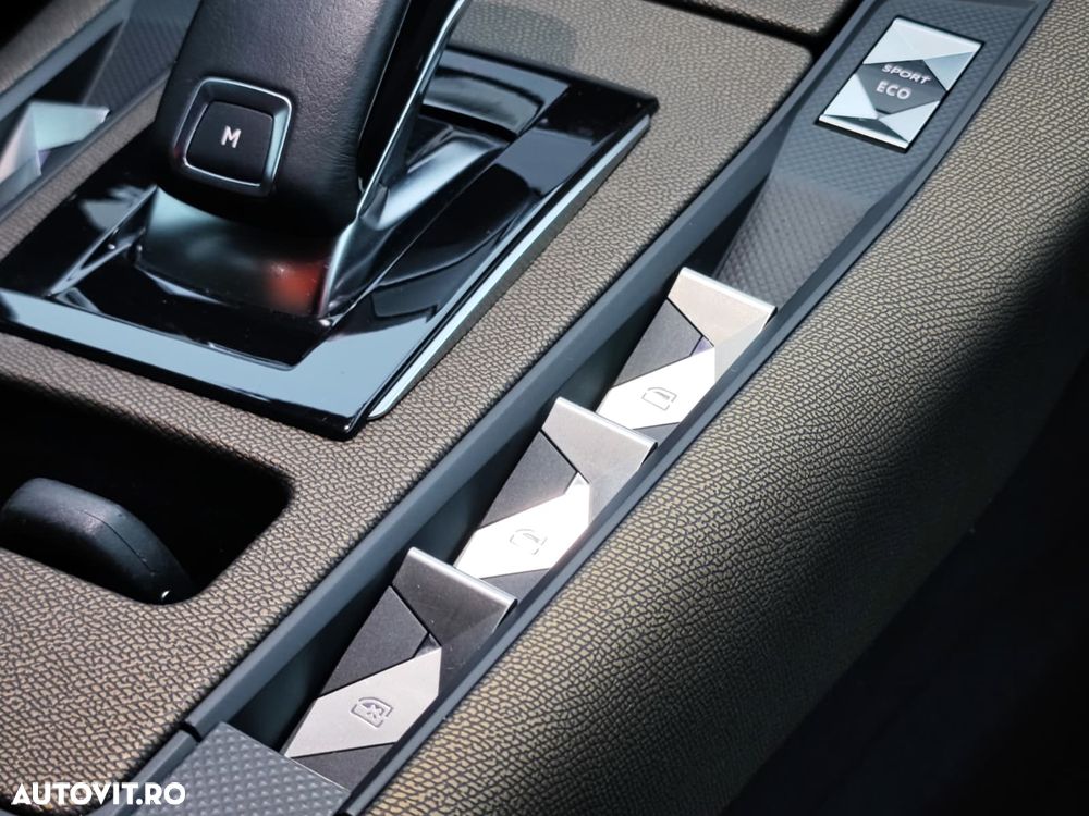 DS Automobiles DS 7 Crossback ver-1-6-t--gdi-hev-6at-4x2-business-line - 14