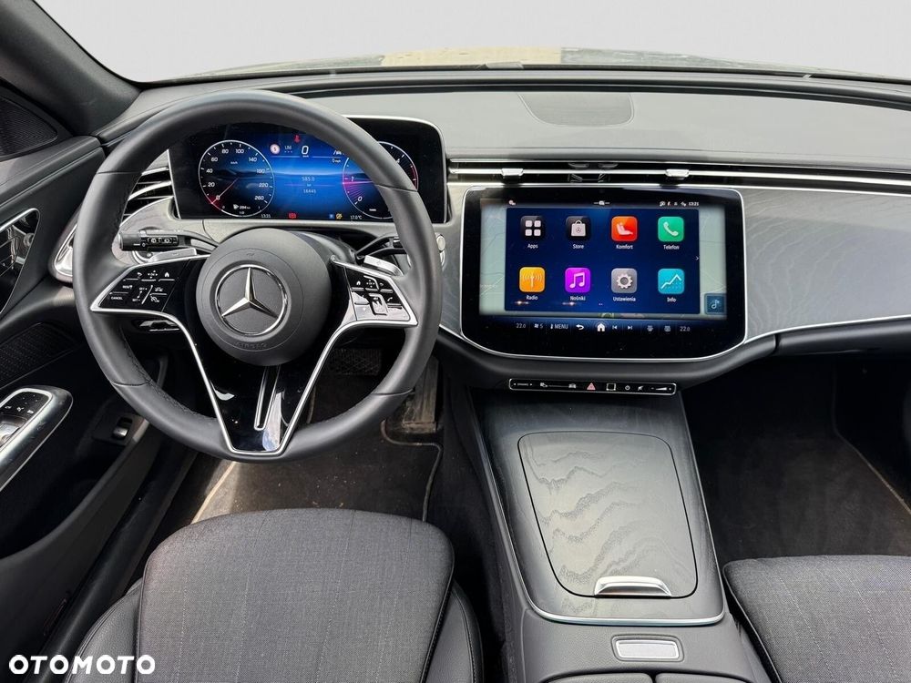 Mercedes-Benz Klasa E - 19