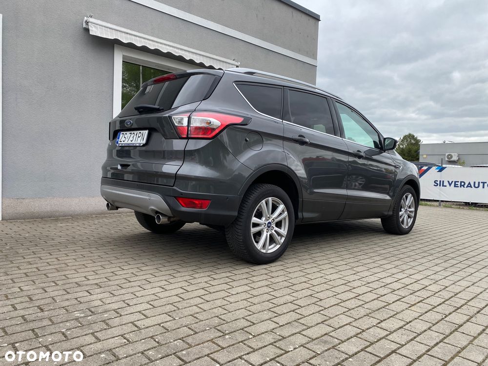 Ford Kuga 2.0 TDCi 2x4 Titanium - 11