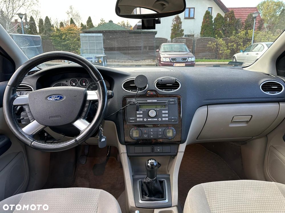 Ford Focus 1.6 TDCi Ghia - 5