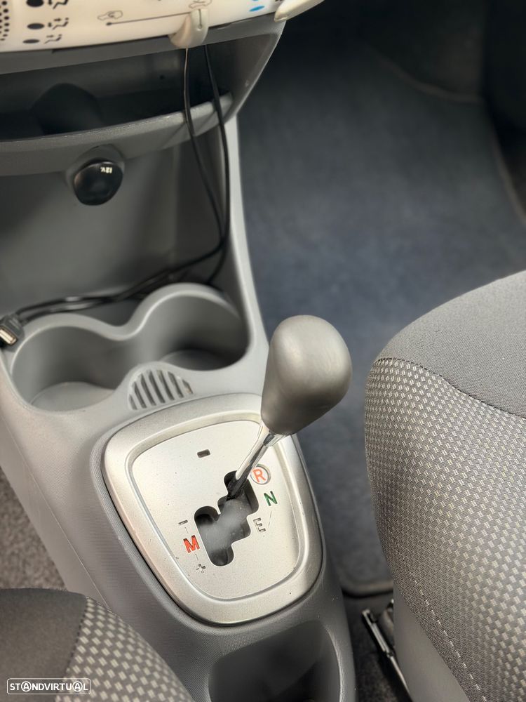 Toyota Aygo 1.0 Plus Sport Pack+VSC MM - 10