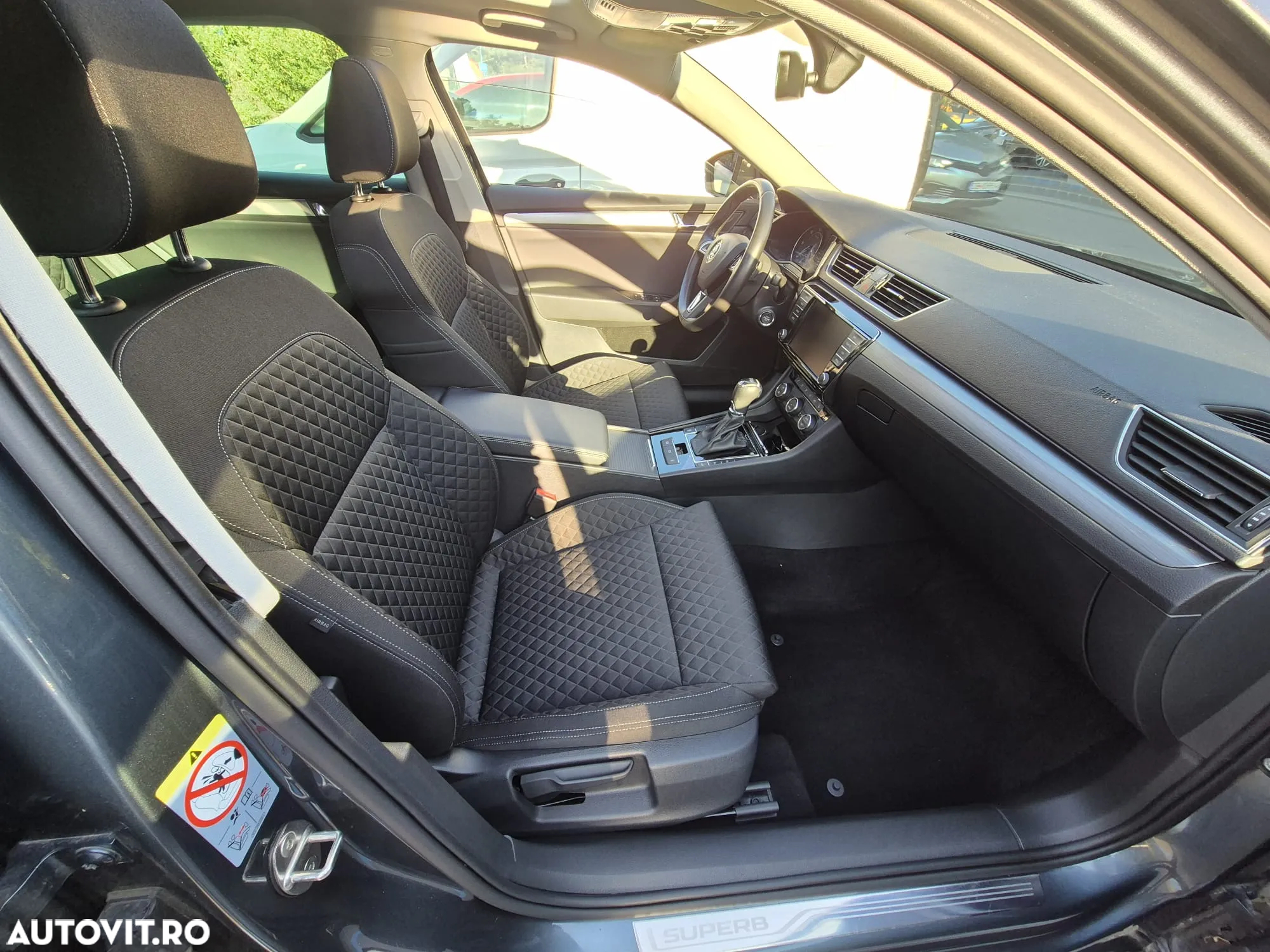 Skoda Superb 1.6 TDI DSG Style - 6