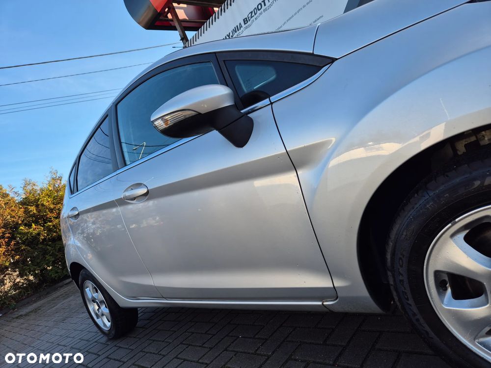 Ford Fiesta 1.4 Titanium - 23
