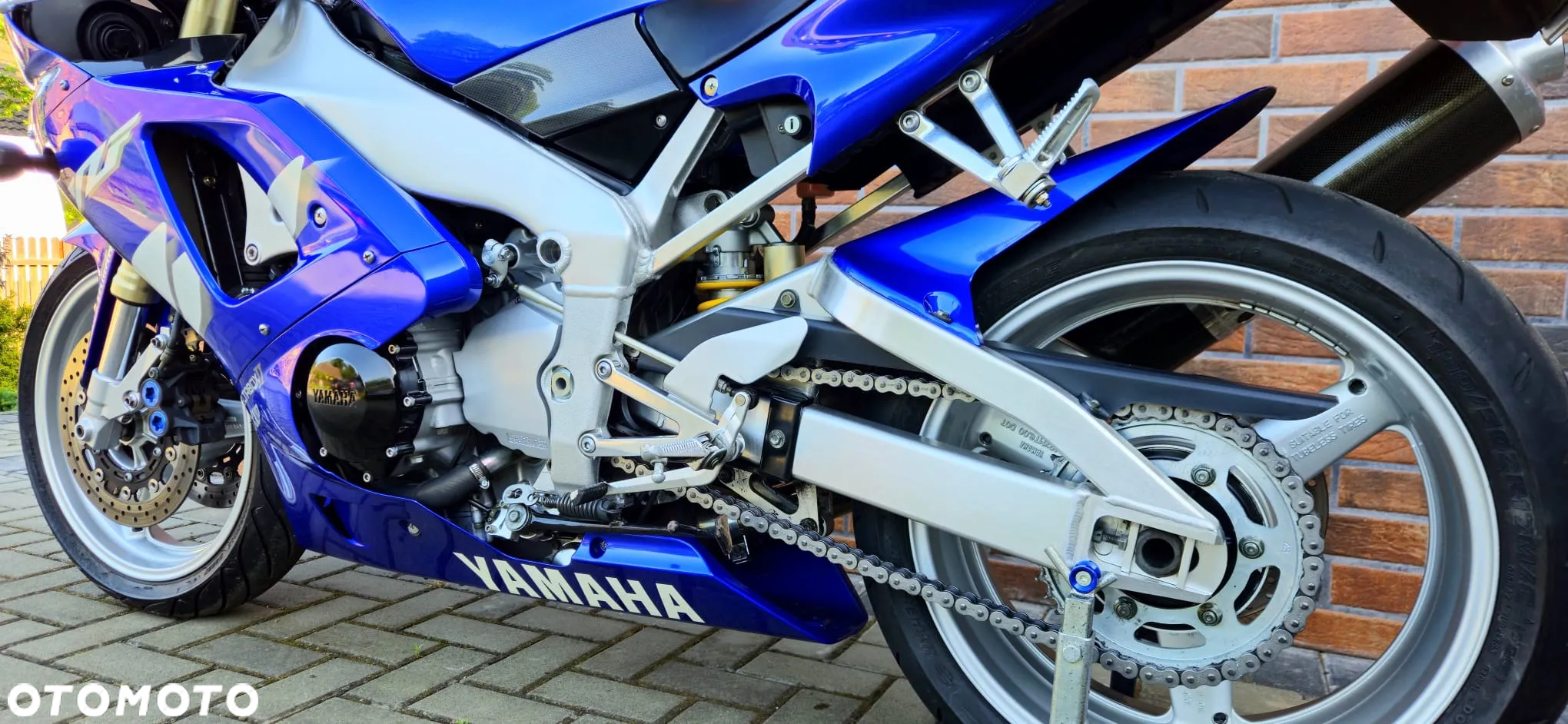 Yamaha YZF - 10