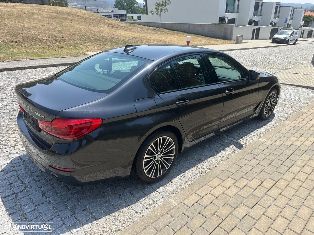 BMW 530 e Line Luxury - 22