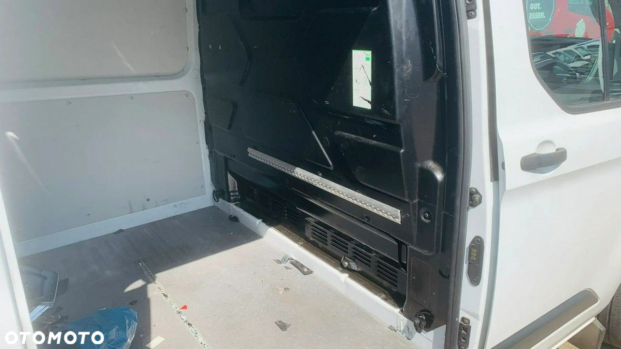 Ford Transit Custom - 7