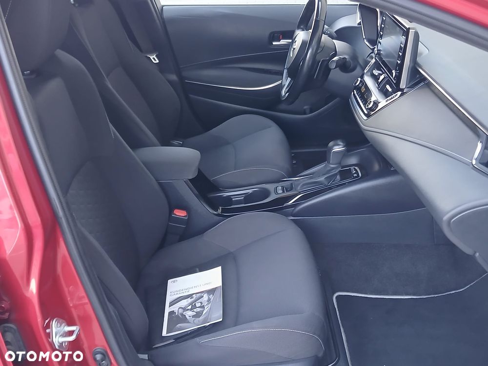 Toyota Corolla 2.0 Hybrid Selection - 20
