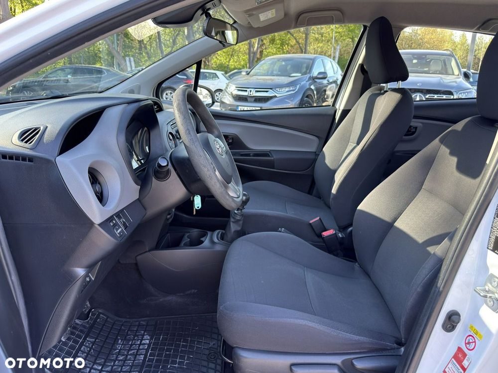 Toyota Yaris 1.5 Active - 11