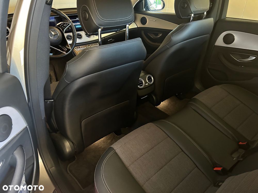 Mercedes-Benz Klasa E - 10