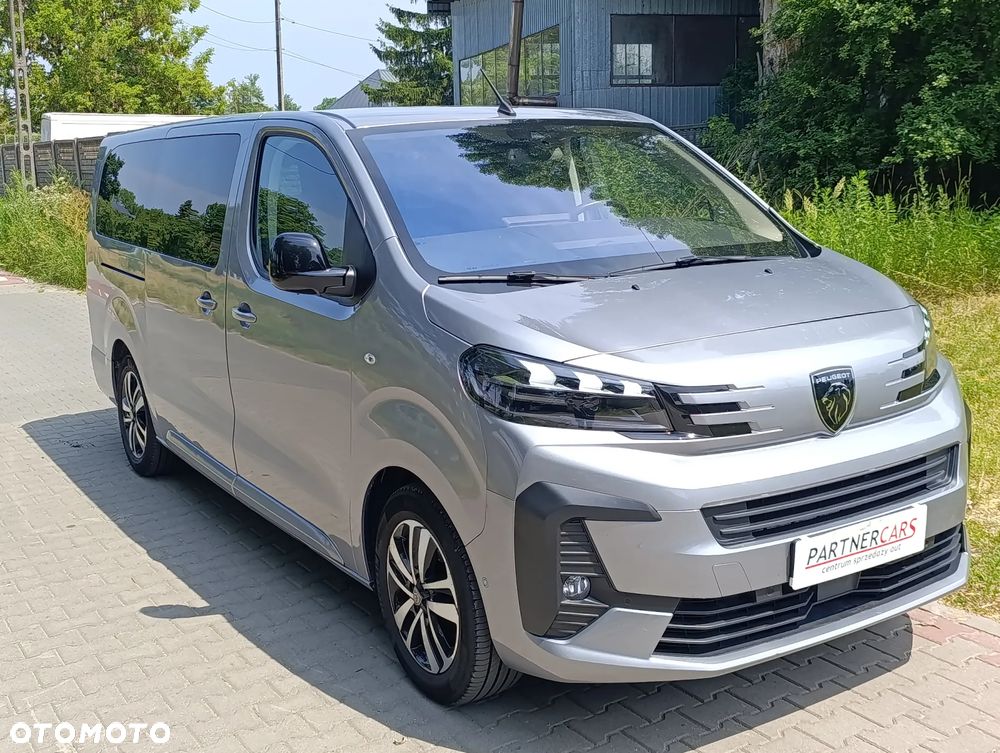 Peugeot Traveller 2.0 BlueHDi Long Business EAT8 - 3