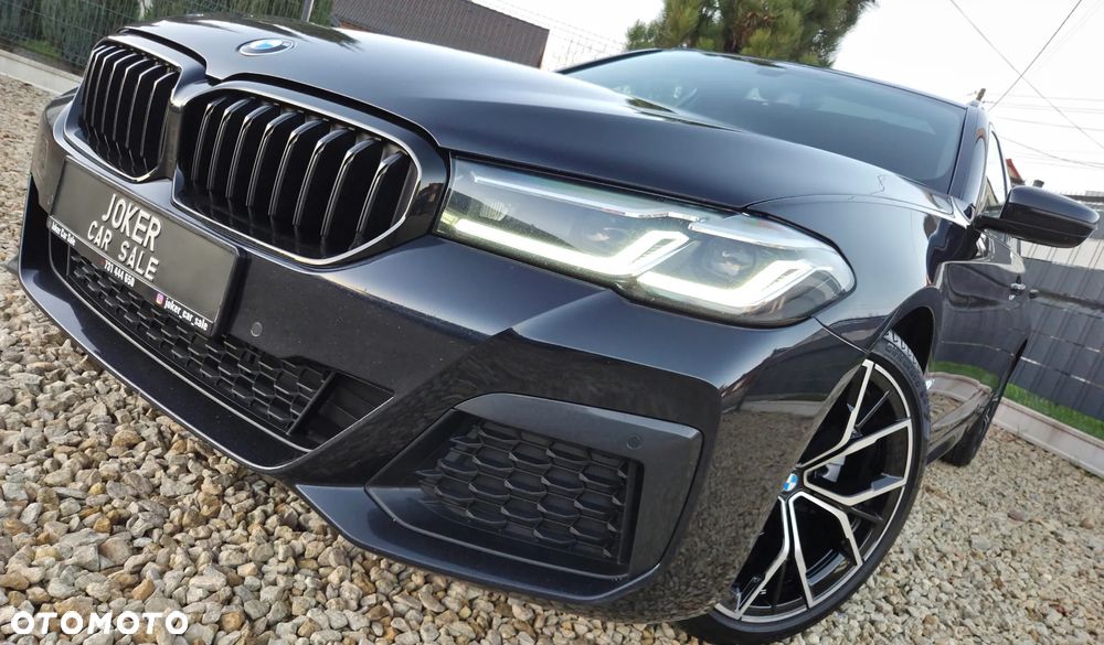 BMW Seria 5 520d xDrive Touring M Sport Edition - 1