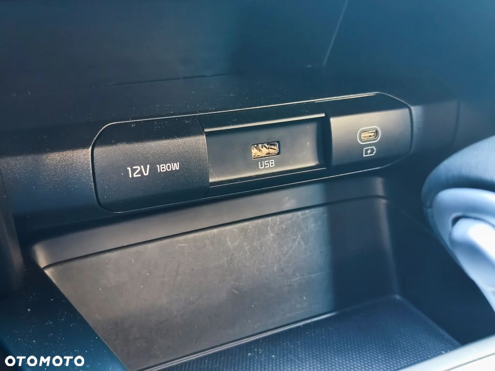 Kia Ceed 1.5 T-GDI M DCT - 16