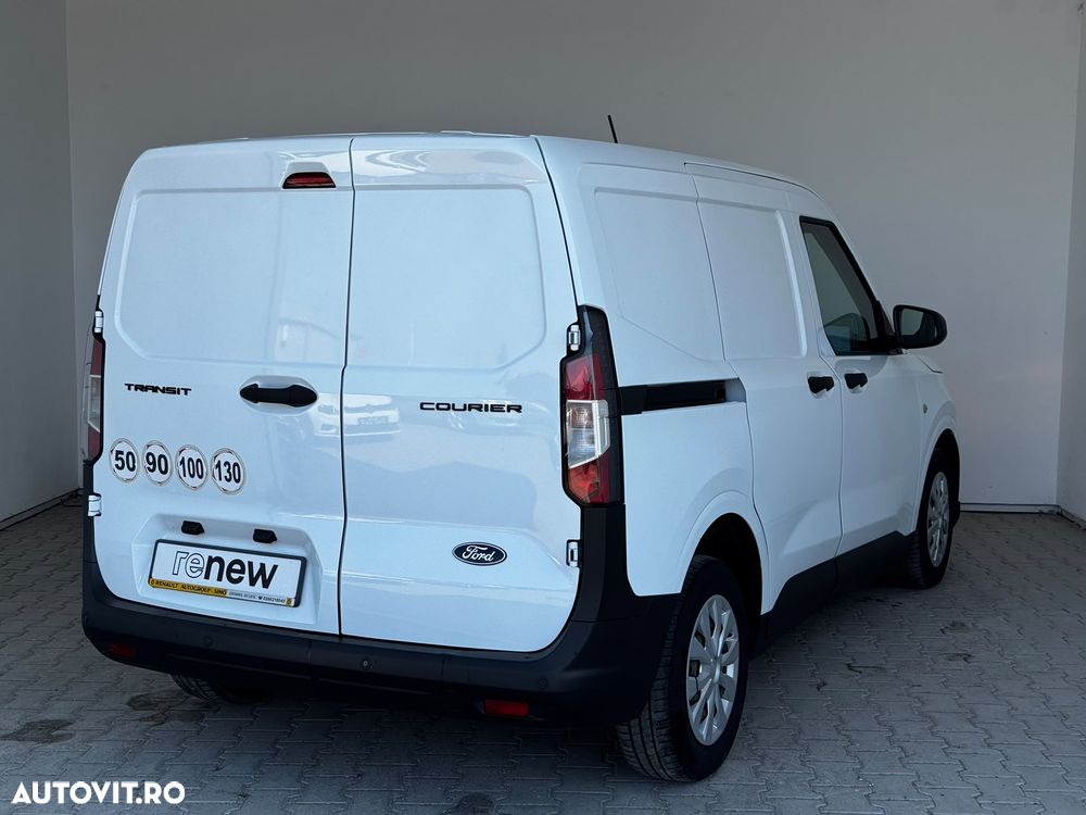 Ford Transit Courier - 3